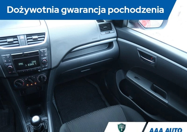 Suzuki Swift cena 19000 przebieg: 147916, rok produkcji 2010 z Gozdnica małe 211